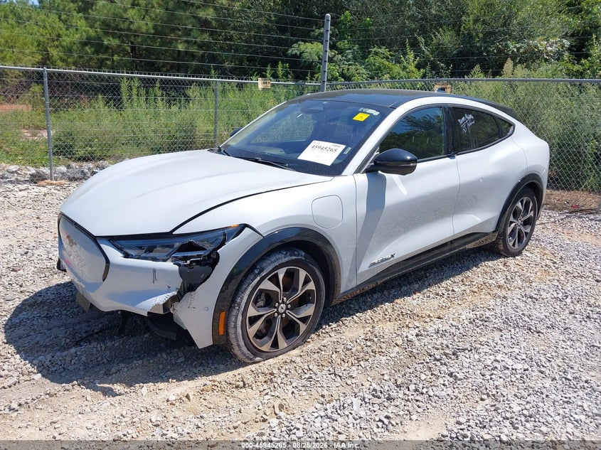 2023 Ford Mustang Mach-E, Front End, IAAI, VIN 3FMTK3SU0PMA84882 — photo 2