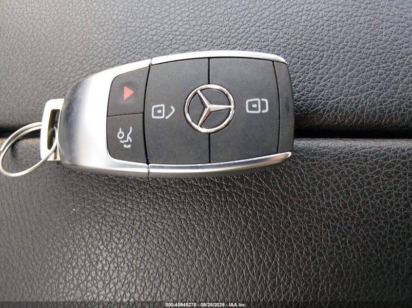 MERCEDES-BENZ A 220 - zdjęcie 11