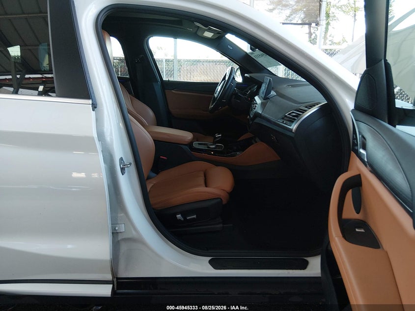 BMW X4 2022 VIN 5UX33DT0XN9M15156