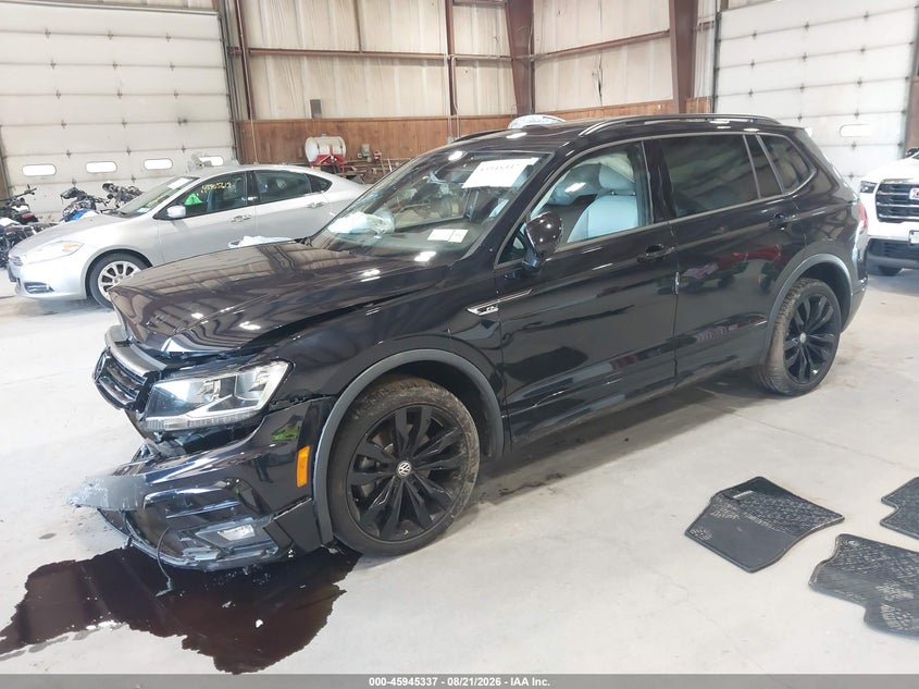 2021 VOLKSWAGEN TIGUAN auction photo 2