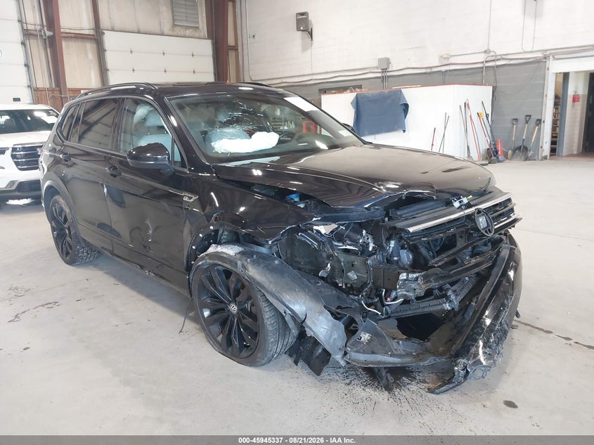 2021 VOLKSWAGEN TIGUAN auction photo 6