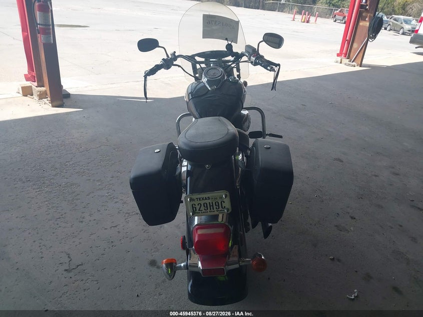 2007 SUZUKI VL 800 VOLUSIA MOTO 2
