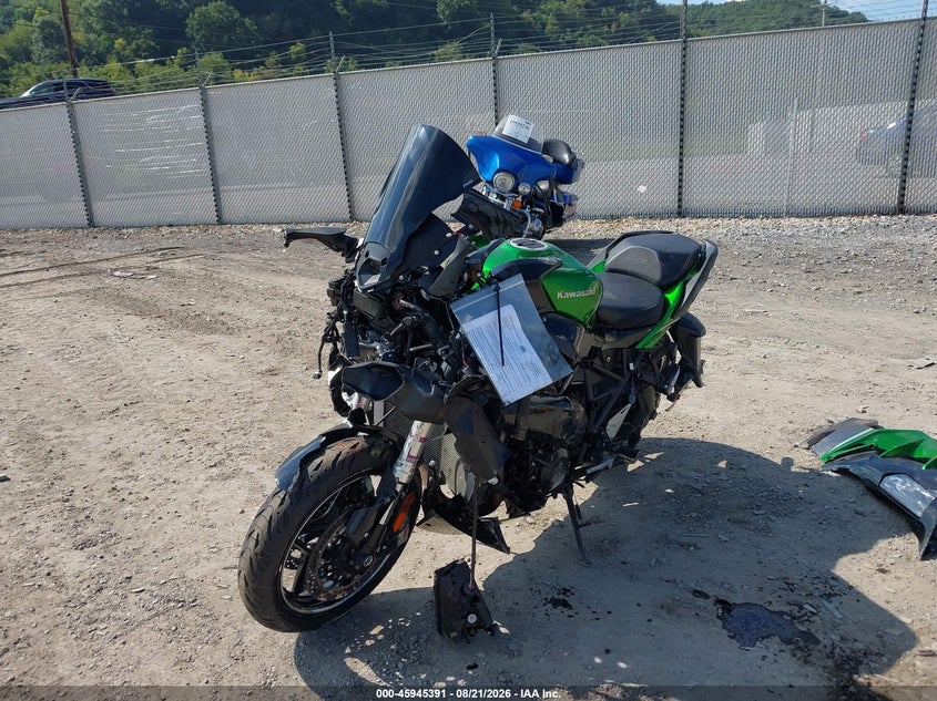 2023 KAWASAKI ZX1002 auction photo 2