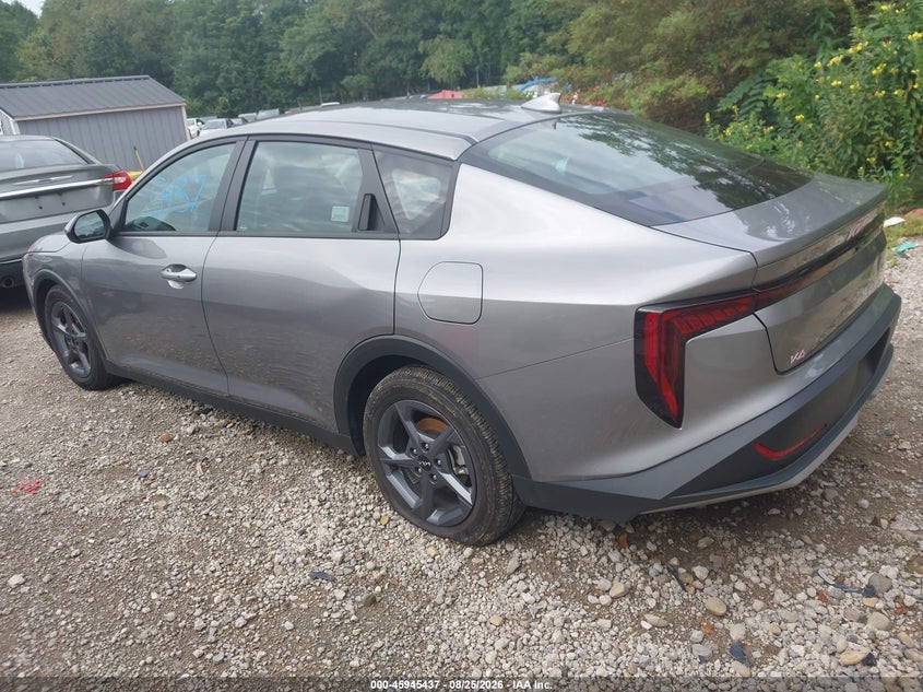 2026 KIA K4 auction photo 3