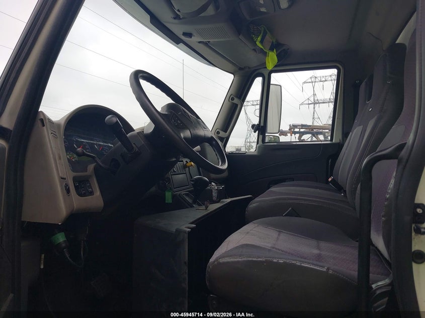 2015 INTERNATIONAL 4000 auction photo 7