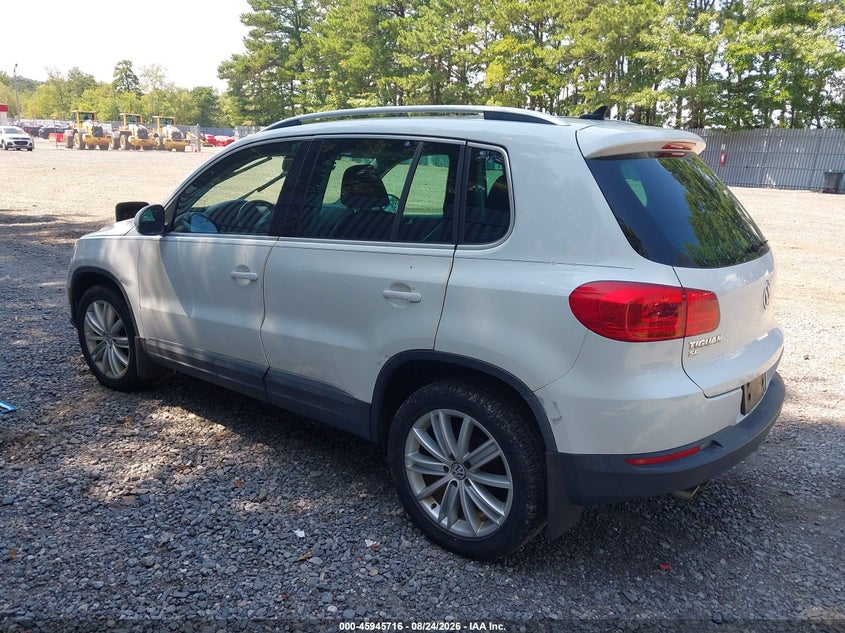 2016 VOLKSWAGEN TIGUAN auction photo 3