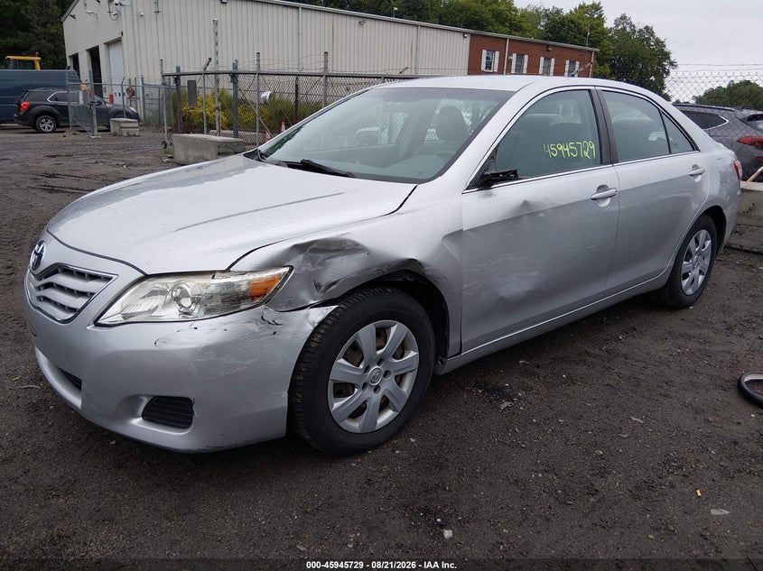 2010 Toyota Camry, Оба бока, IAAI, VIN 4T4BF3EK3AR024307 — фото 2