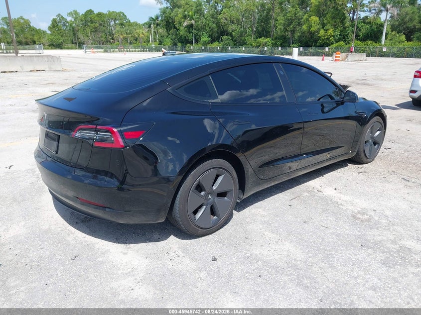 2021 TESLA MODEL 3 auction photo 4