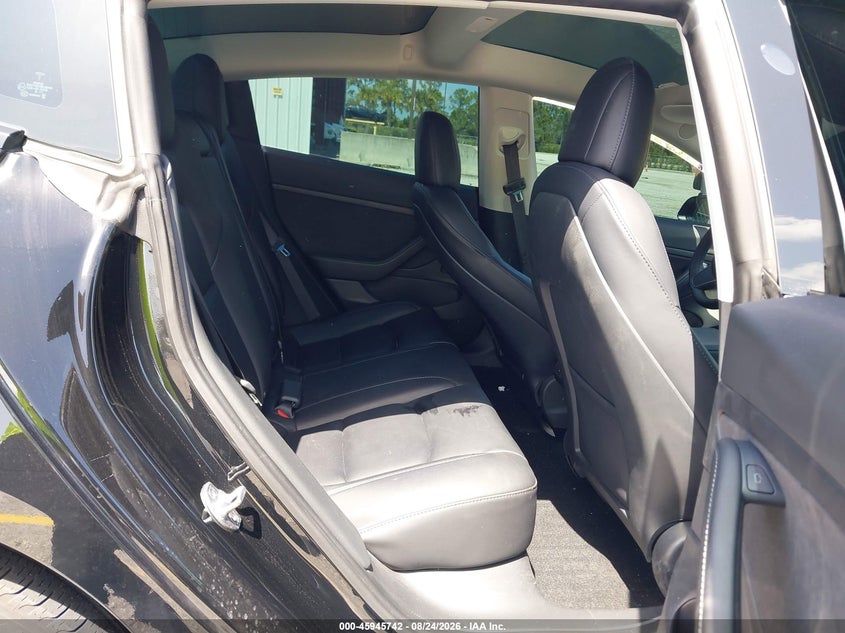 2021 TESLA MODEL 3 auction photo 8