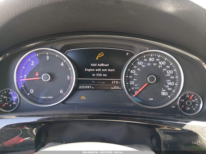 2014 VOLKSWAGEN TOUAREG auction photo 7