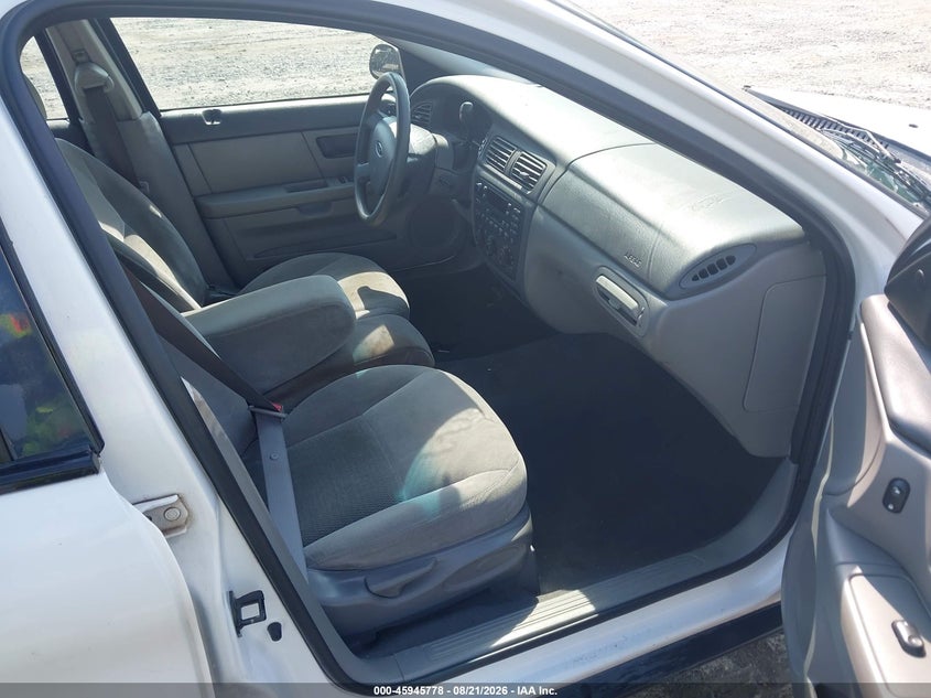 FORD TAURUS 2005 VIN 1FAFP53U45A301069