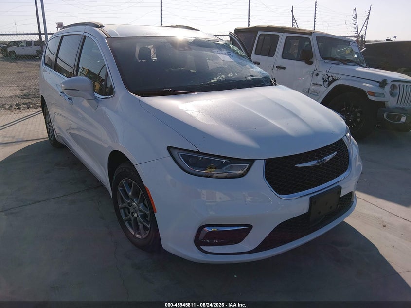 2022 Chrysler Pacifica Touring