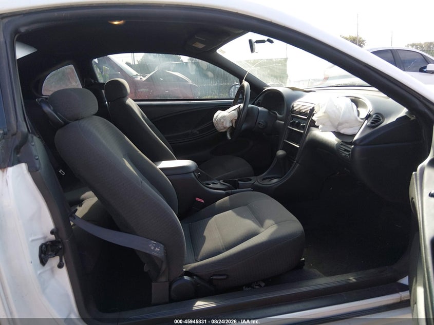 2000 FORD MUSTANG COUPE 3.8L V-6 190HP