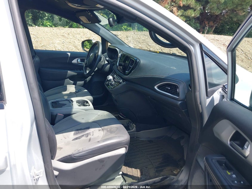 CHRYSLER PACIFICA 2023 VIN 2C4RC1BG5PR507958