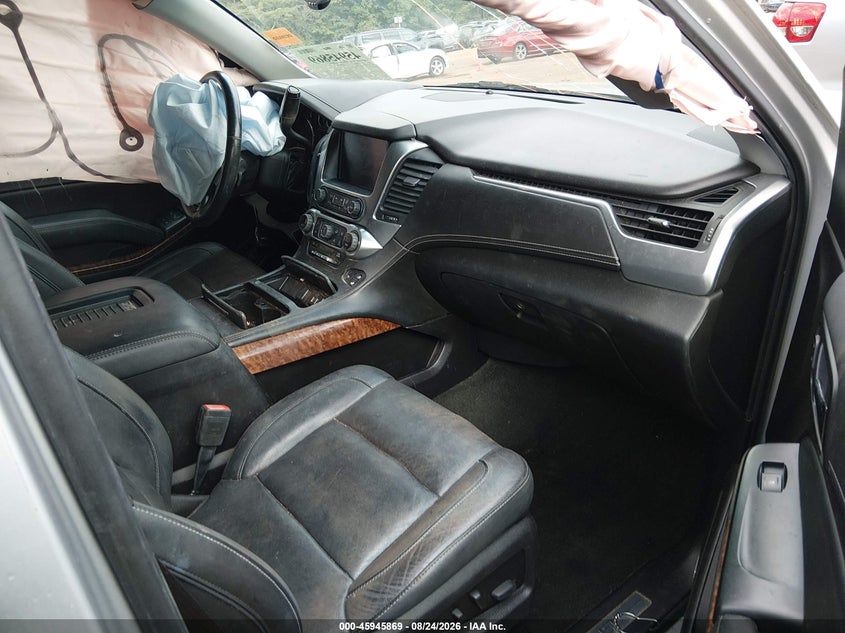 CHEVROLET SUBURBAN - zdjęcie 5