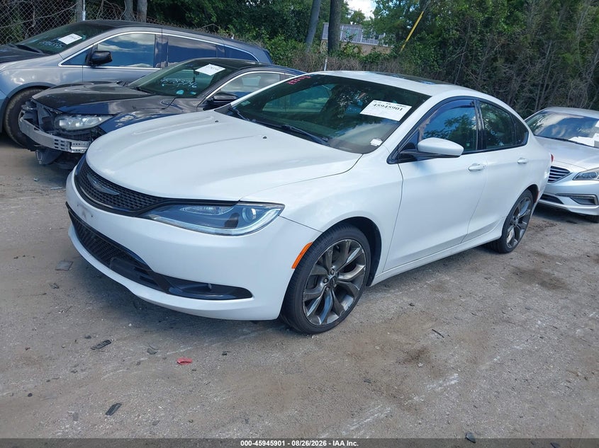 2015 Chrysler 200, Theft Recovery, IAAI, VIN 1C3CCCDG5FN664744 — photo 2
