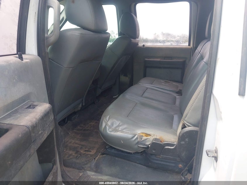 2012 FORD F-350 CHASSIS auction photo 7