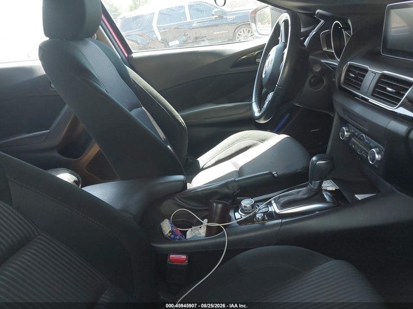 2015 MAZDA MAZDA3 auction photo 5