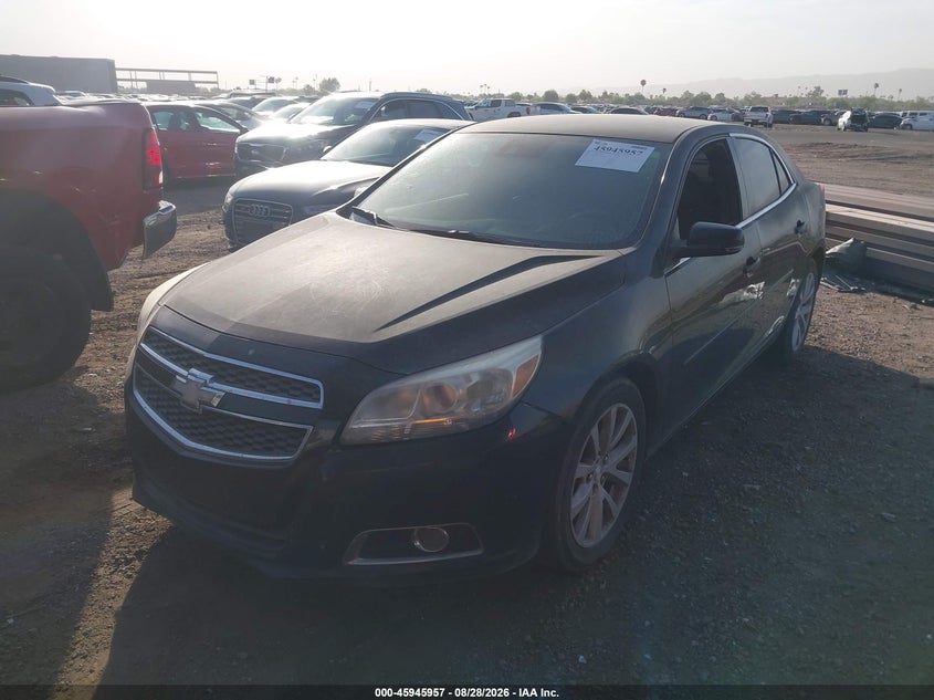 2013 Chevrolet Malibu, Normal Wear & Tear, IAAI, VIN 1G11E5SA5DU116570 — photo 2