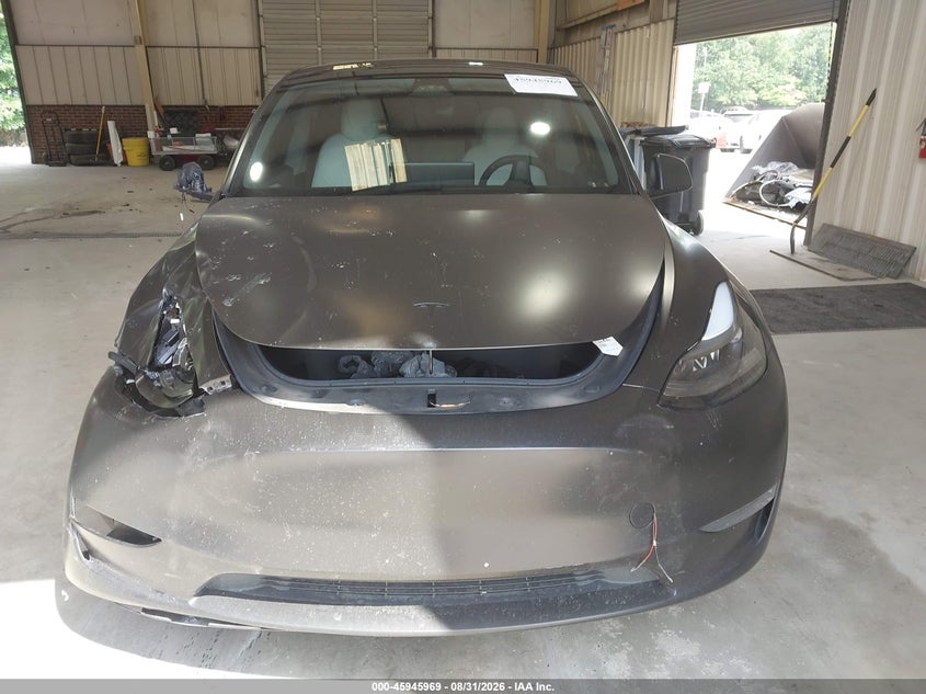 TESLA MODEL Y 2023 VIN 7SAYGDEE1PA163391