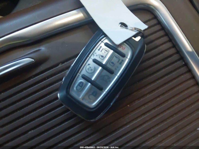 CHRYSLER PACIFICA - zdjęcie 11
