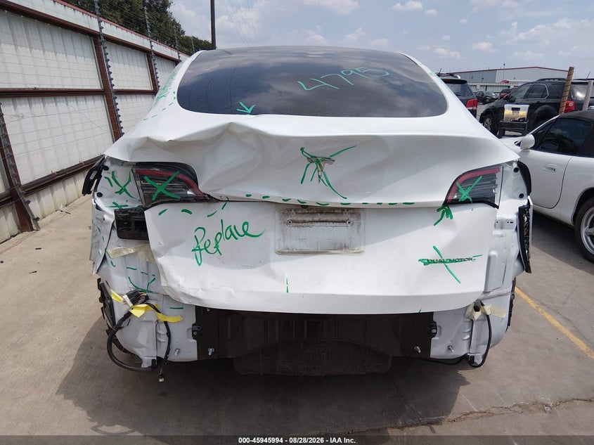 TESLA MODEL Y 2022 VIN 7SAYGDEE5NA014396