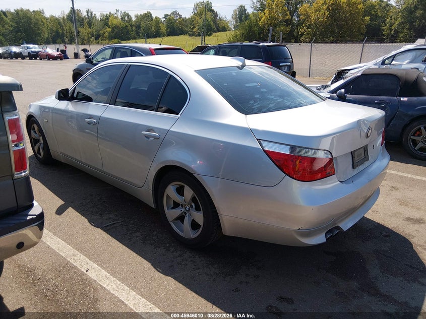 2005 BMW 525I auction photo 3