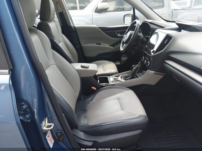 2019 SUBARU FORESTER auction photo 5