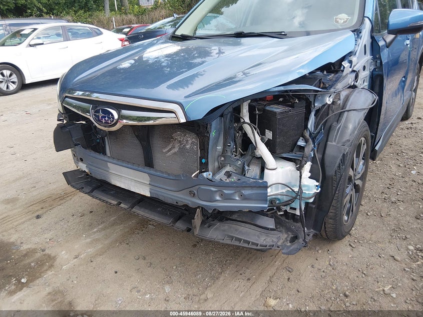 2019 SUBARU FORESTER auction photo 6