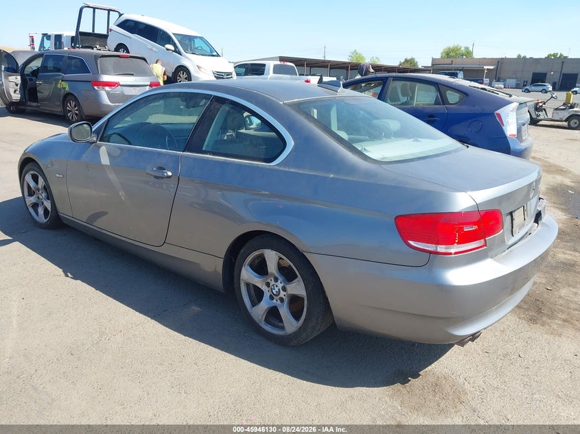 2010 BMW 328I auction photo 3