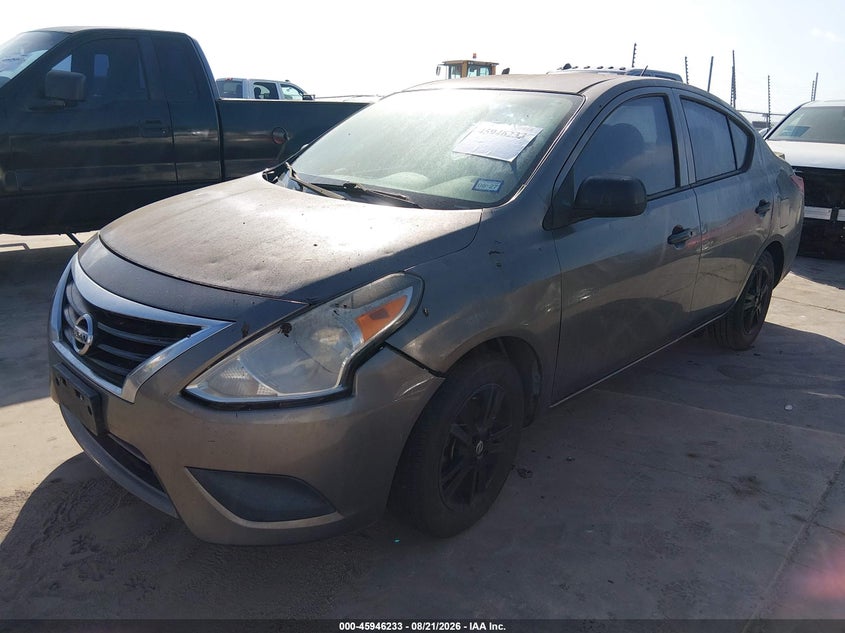 2015 NISSAN VERSA auction photo 2
