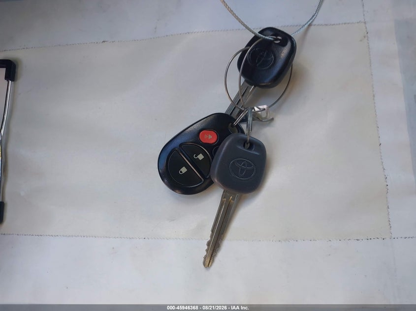 2004 TOYOTA SIENNA VAN 3.3L V-6 DOHC, VVT, 230HP