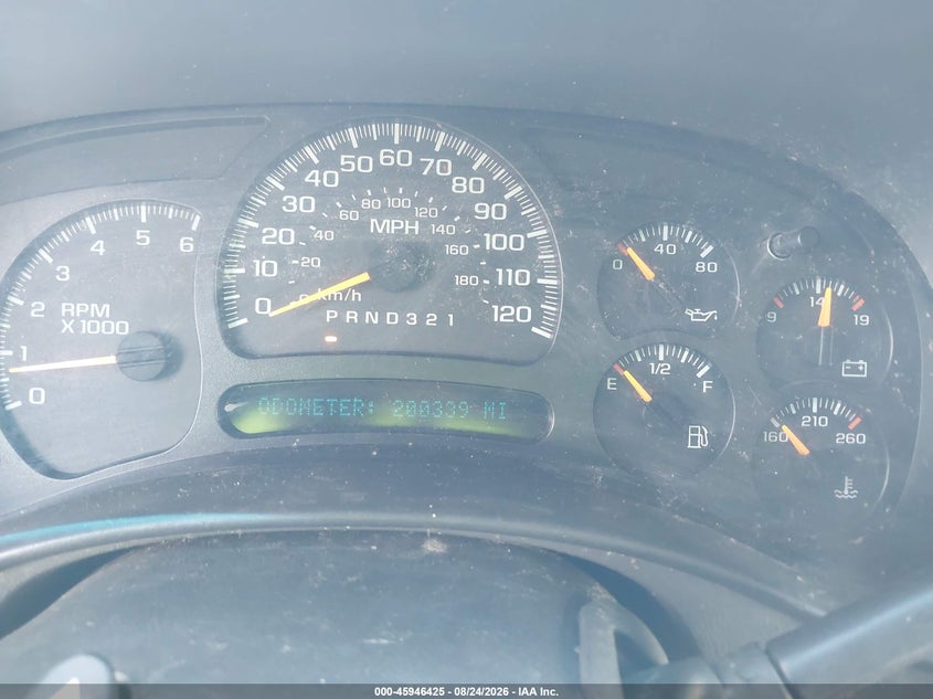 2004 CHEVROLET TAHOE auction photo 7