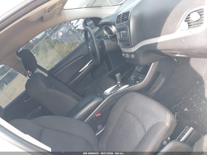2015 DODGE JOURNEY auction photo 5