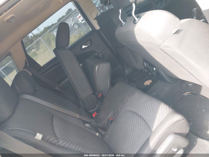 2015 DODGE JOURNEY auction photo 8