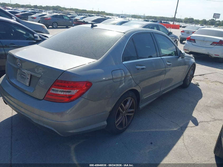2012 MERCEDES-BENZ C 250 auction photo 4