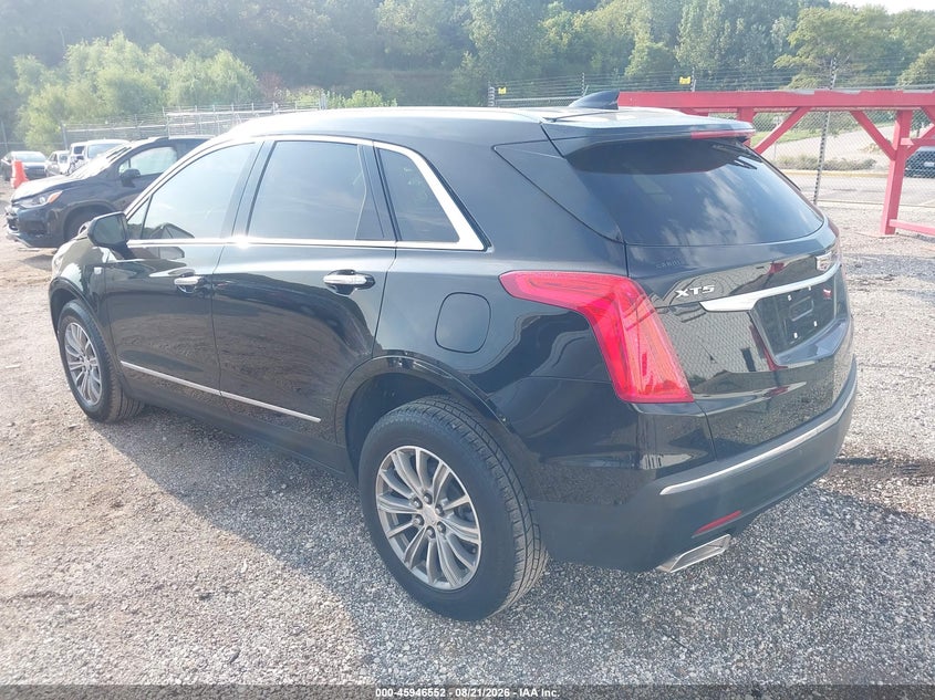 2017 CADILLAC XT5 auction photo 3