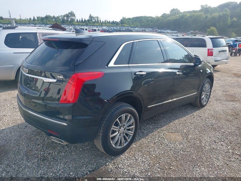 2017 CADILLAC XT5 auction photo 4