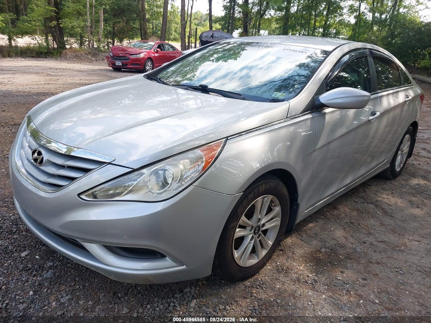 2012 HYUNDAI SONATA auction photo 2