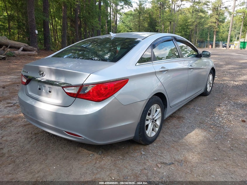 2012 HYUNDAI SONATA auction photo 4