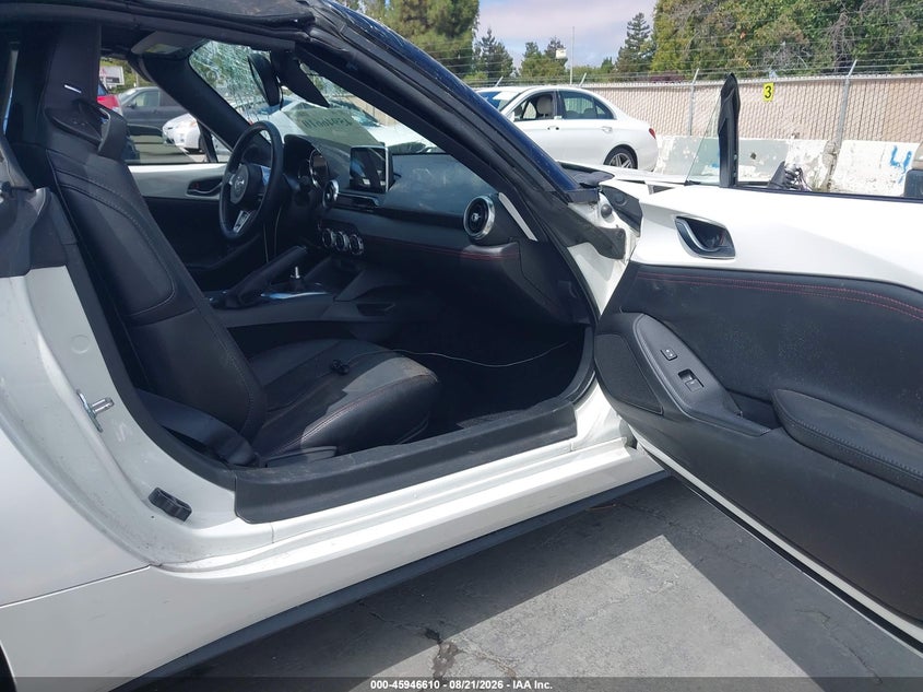 2016 MAZDA MX-5 MIATA auction photo 5