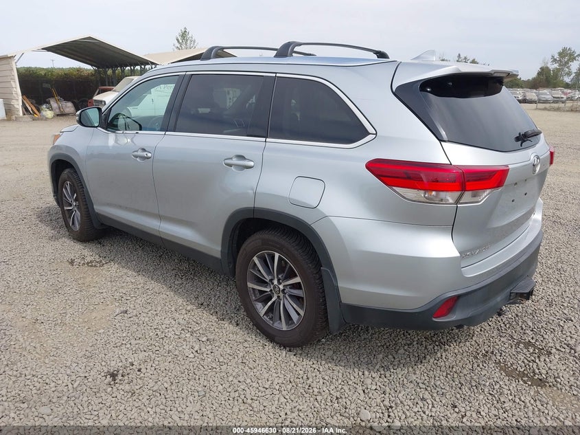 TOYOTA HIGHLANDER - zdjęcie 3