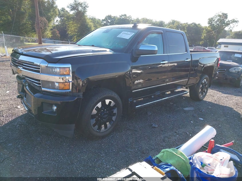 2015 CHEVROLET SILVERADO 2500HD BUILT AFTER AUG 14 auction photo 2