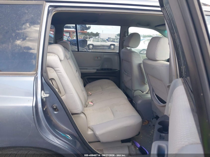 2005 TOYOTA HIGHLANDER auction photo 8