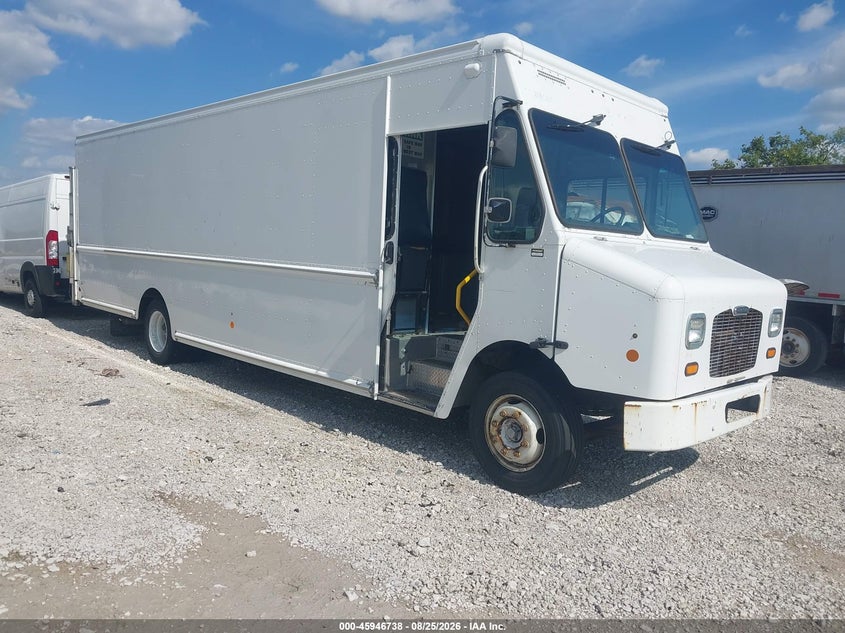 2012 FREIGHTLINER CHASSIS M LINE WALK-IN VAN