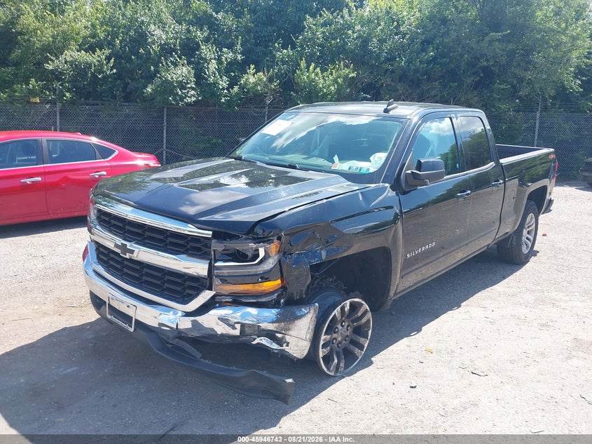 2018 Chevrolet Silverado, Left Side, IAAI, VIN 2GCVKREC6J1104666 — photo 2
