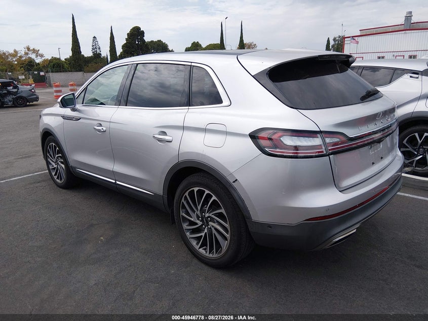2019 LINCOLN NAUTILUS auction photo 3