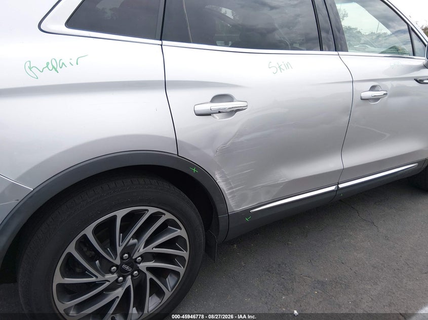 2019 LINCOLN NAUTILUS auction photo 6