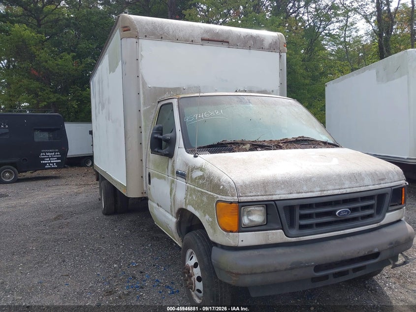 2006 Ford E-450 Cutaway