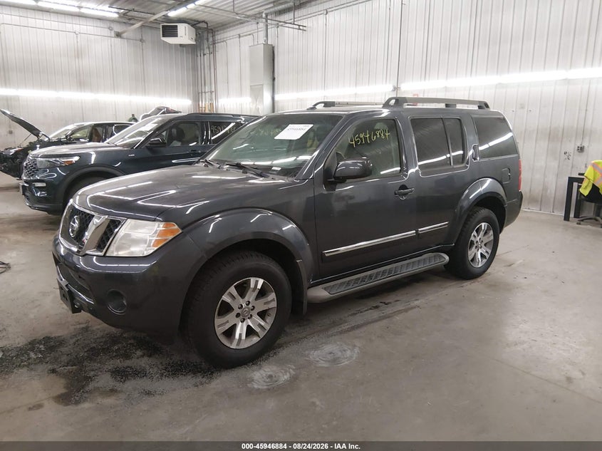 2012 NISSAN PATHFINDER auction photo 2